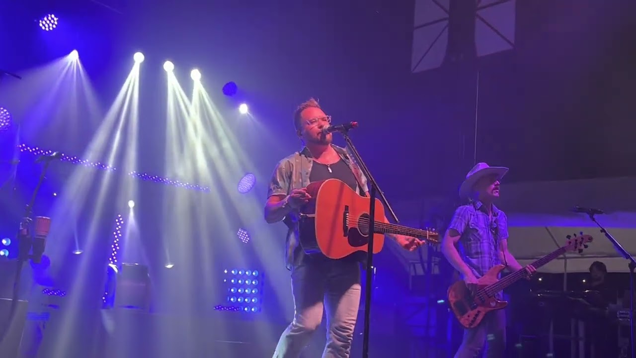 Eli Young Band - If It It Breaks Your Heart, live @ Central Texas State Fair, Belton, 2022 1770