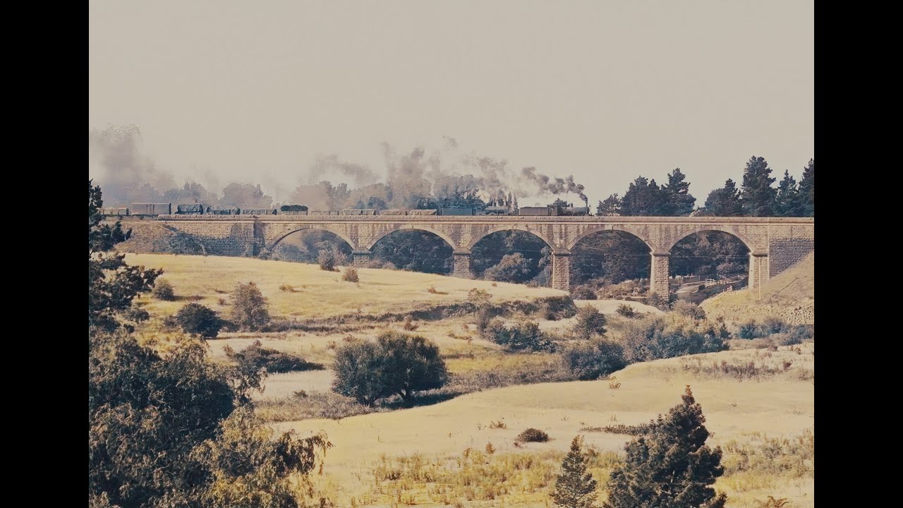 Building the 'Main Line' - The Railway line from Melbourne to Sandhurst