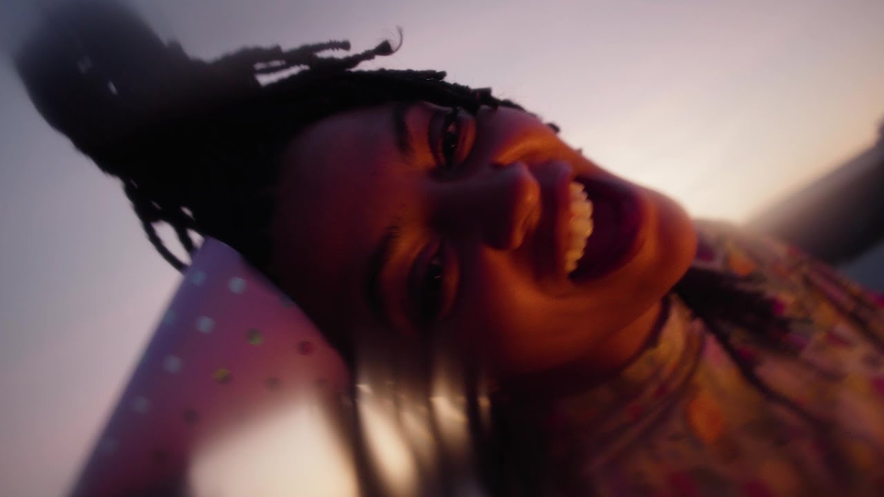 NENDA - Champagne Time (Official Video)