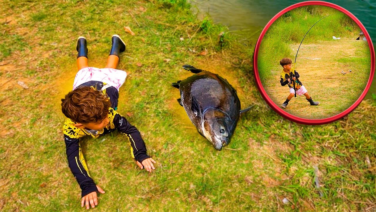 O THEO GANHOU NO DESAFIO DA PESCARIA, PEGOU UM PEIXE QUASE DO TAMANHO DELE