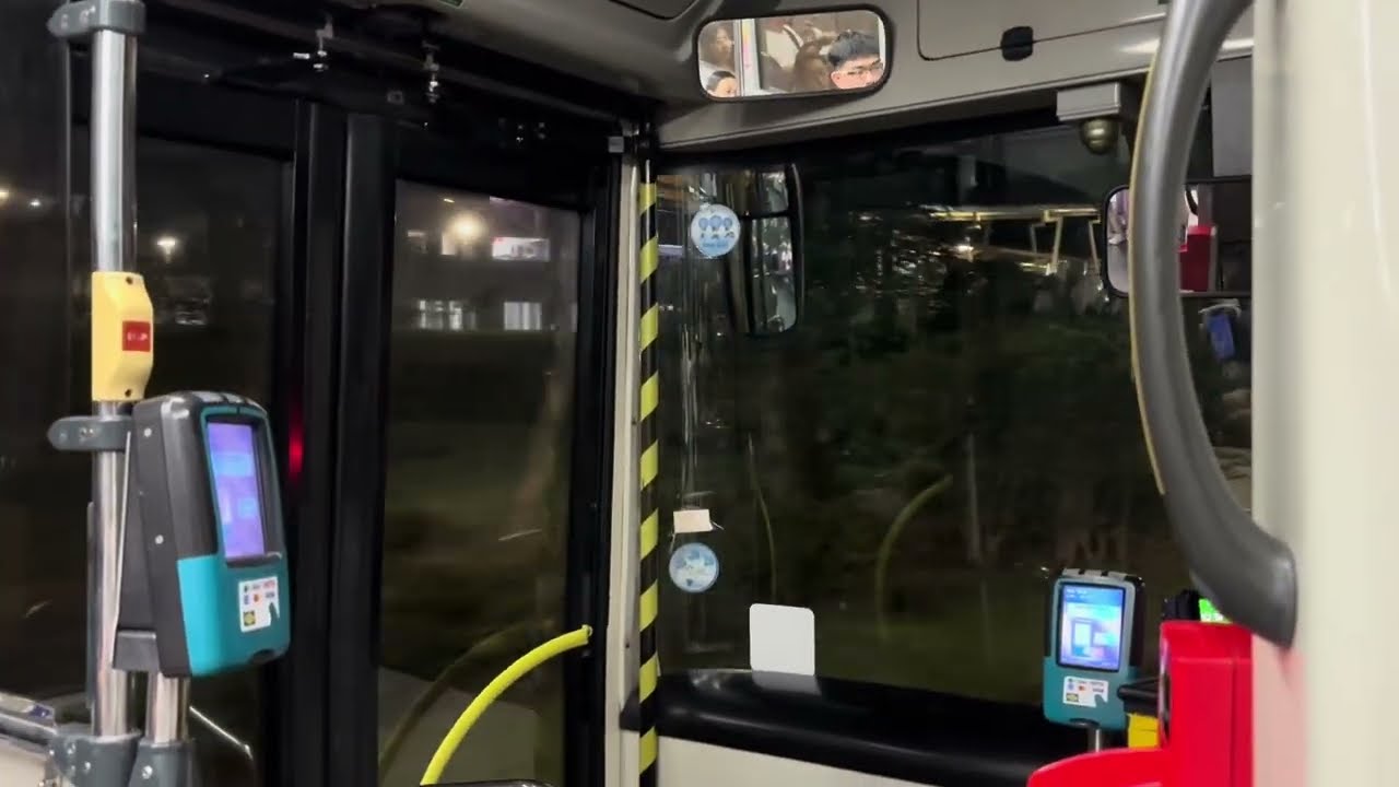 SMRT Buses MAN NL323F A22 (Batch 1) SMB266K on Service 960