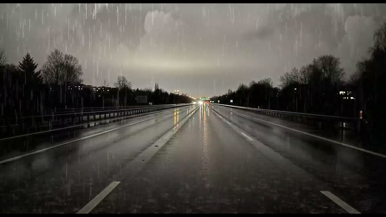 Fast Sleep Feeling ⚡ Continuous Rain & Thunder Noise
