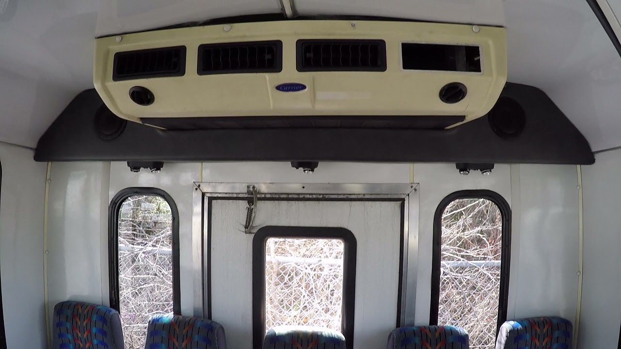 2005 Ford E450SD Eldorado Shuttle Bus. FOR SALE!!