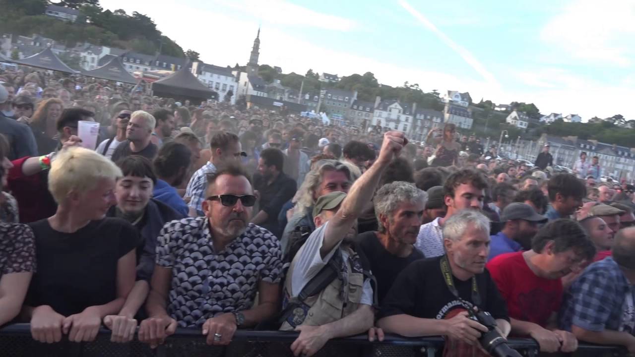 AUSMUTEANTS - Live at Binic Folks Blues Festival 2016