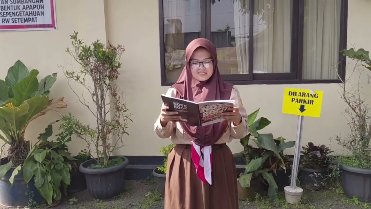 Praktek Ppkn — Pidato Persuasif