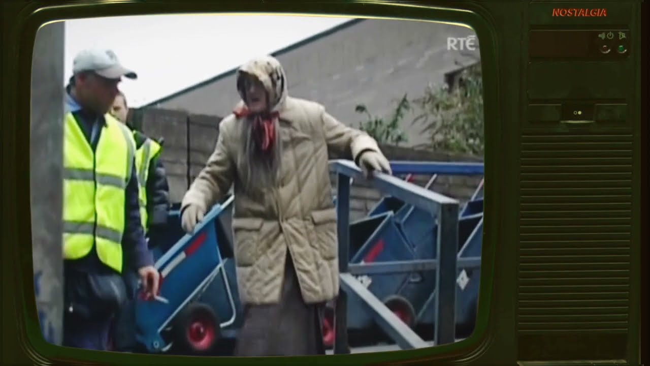 Dirty Aul' Wan - Old Tellybox (Naked Camera)