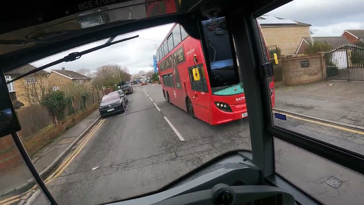 Heathrow to Harrow on the Superloop SL9