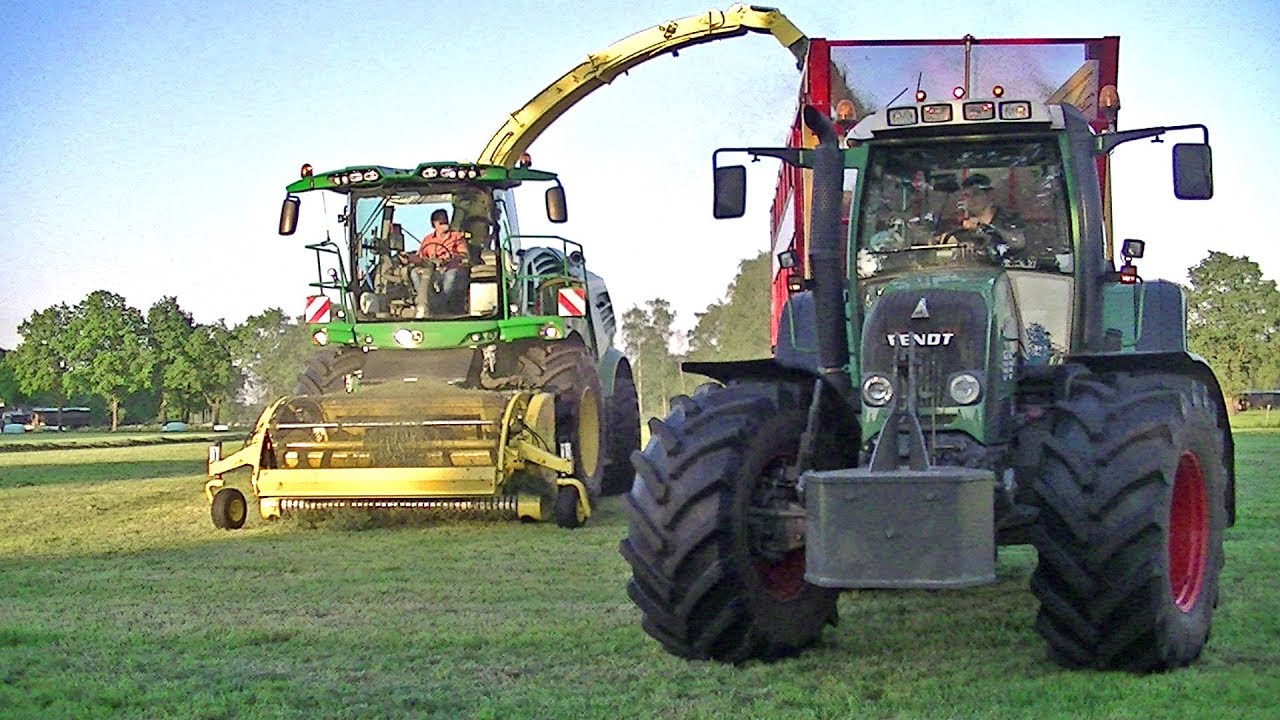 Grass silage | Gebr. Blankespoor | Fendt Vario 820 + 828 | John Deere | Gras hakselen 2018