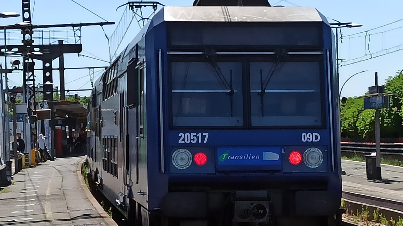 (RER D) Trajet à bord d'une Z20500 de Villeneuve Saint Georges et Montgeron Crosne