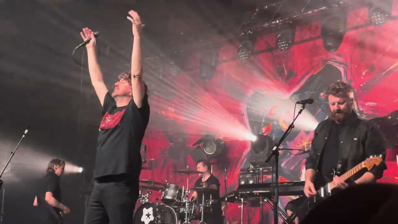 EMBRACE - REFUGEES - GLASGOW BARROWLAND
