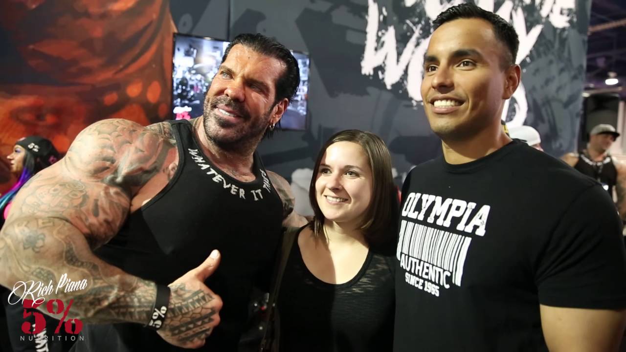 Olympia Expo 2016 - Las Vegas - 5% Nutrition Booth featuring Rich Piana
