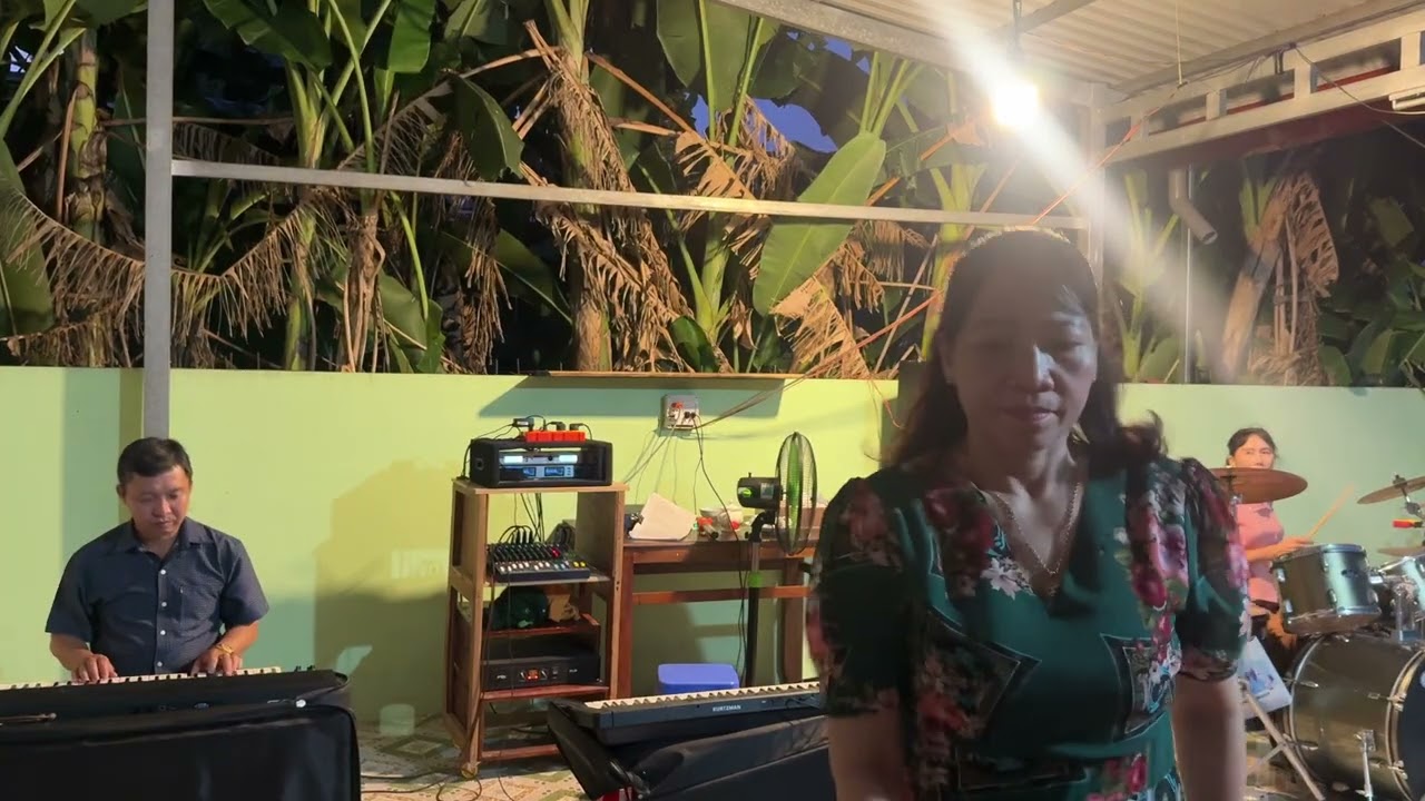 Tâm sự đời tôi| cô Phượng| Văn Sử - Cao Thuật - Cẩm Hưng band 