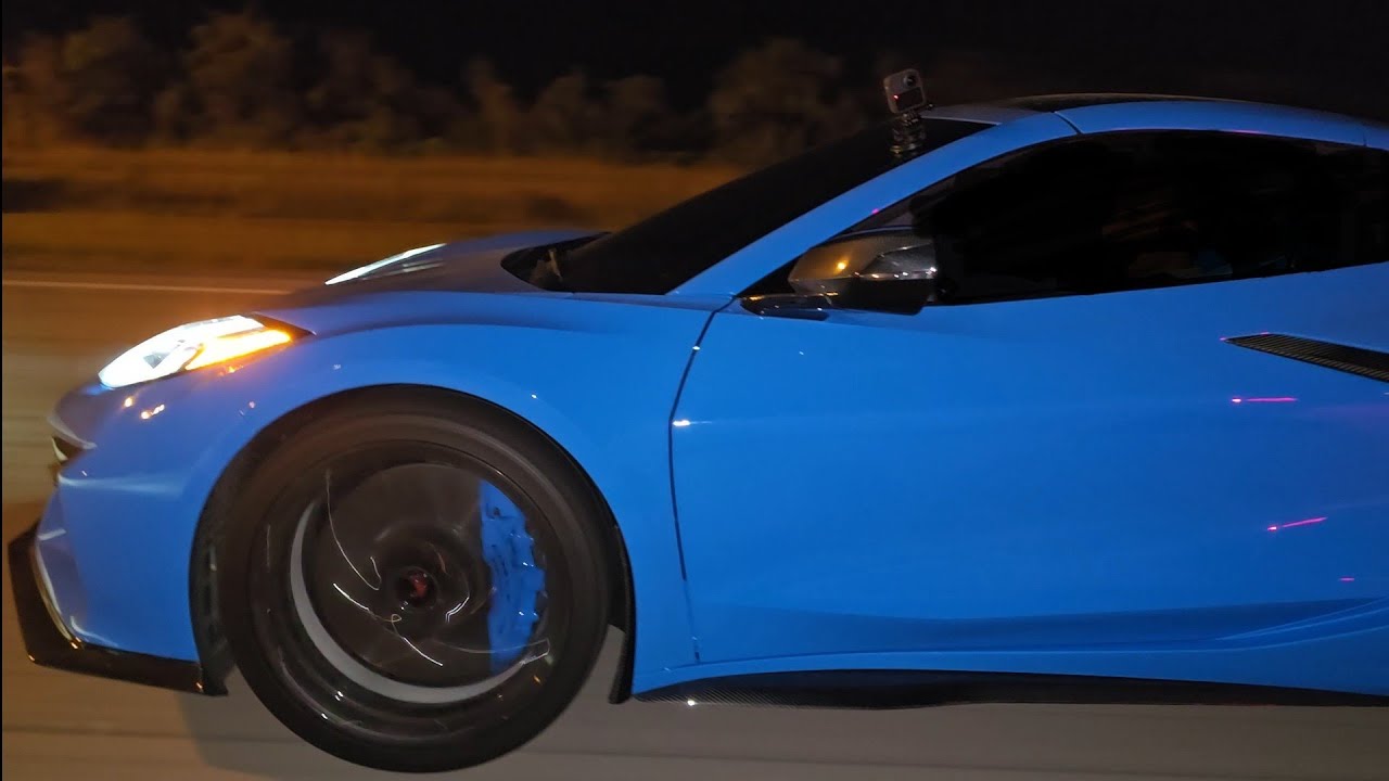 2024 C8 Corvette Z06 Bolt Ons (без тюнинга) против 2023 BMW M8 Competition Gran Coupe