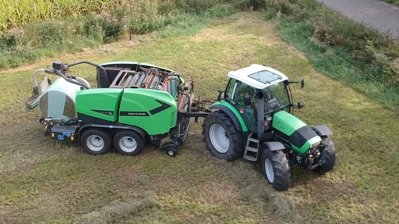Baling silage by Assink