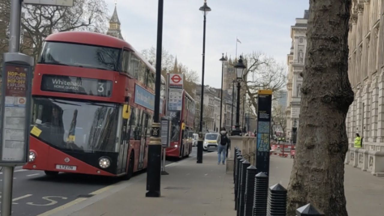 London bus route 3 from Crystal Palace to Whitehall-Horseguards
