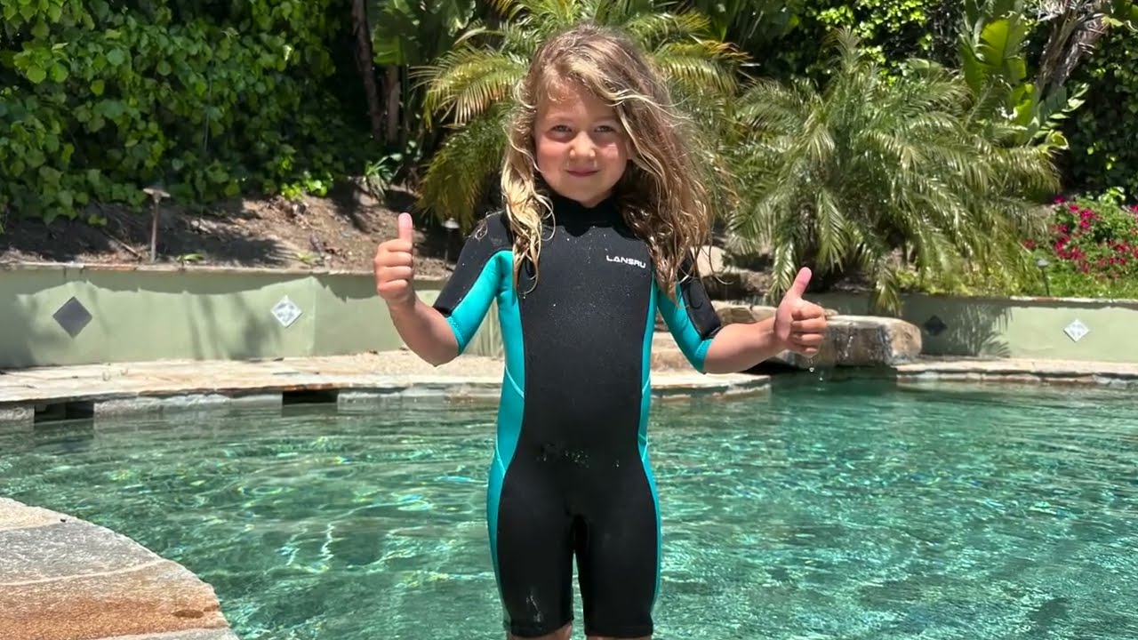 Review of Kids Wetsuit from Amazon
