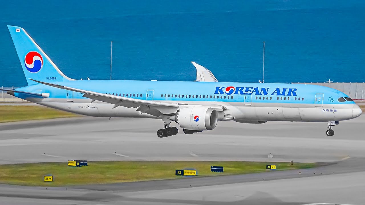 60 MINS of Plane Watching at Hong Kong Airport 🇭🇰
