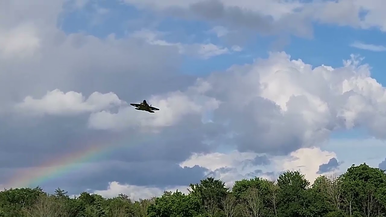 BM22 Remote Controlled F22 Easy-to-Fly + Super (Fast) + Super (Fun) + Super (Cheap) = Super American