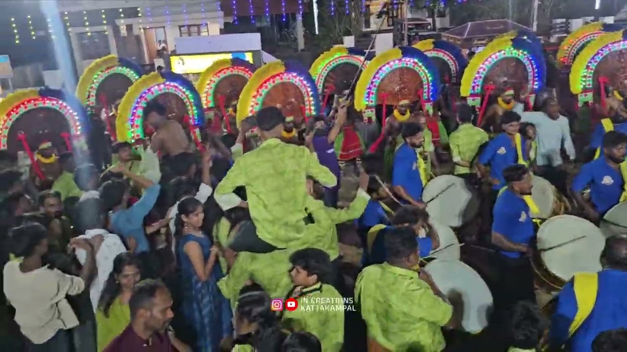 ഇങ്ങനെ ഒരു മുട്ടൽ | ഇനി ഇതാകും ട്രെൻഡ് | Cheeramkulam Pooram 2026