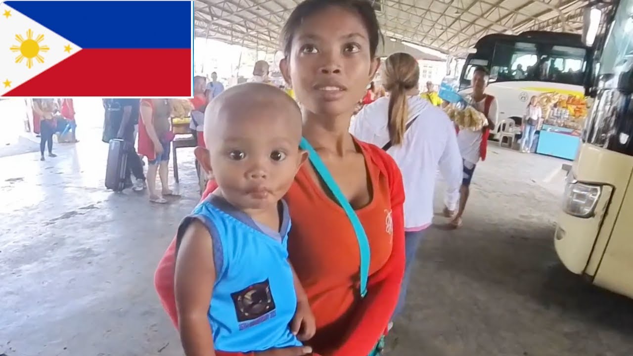 🇵🇭 Бедная девочка на автовокзале следует за мной