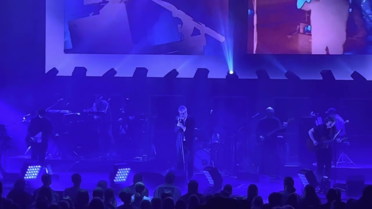 The National - Space Invader - FULL BAND DEBUT (05.19.23 Auditorium Theater, Chicago IL)