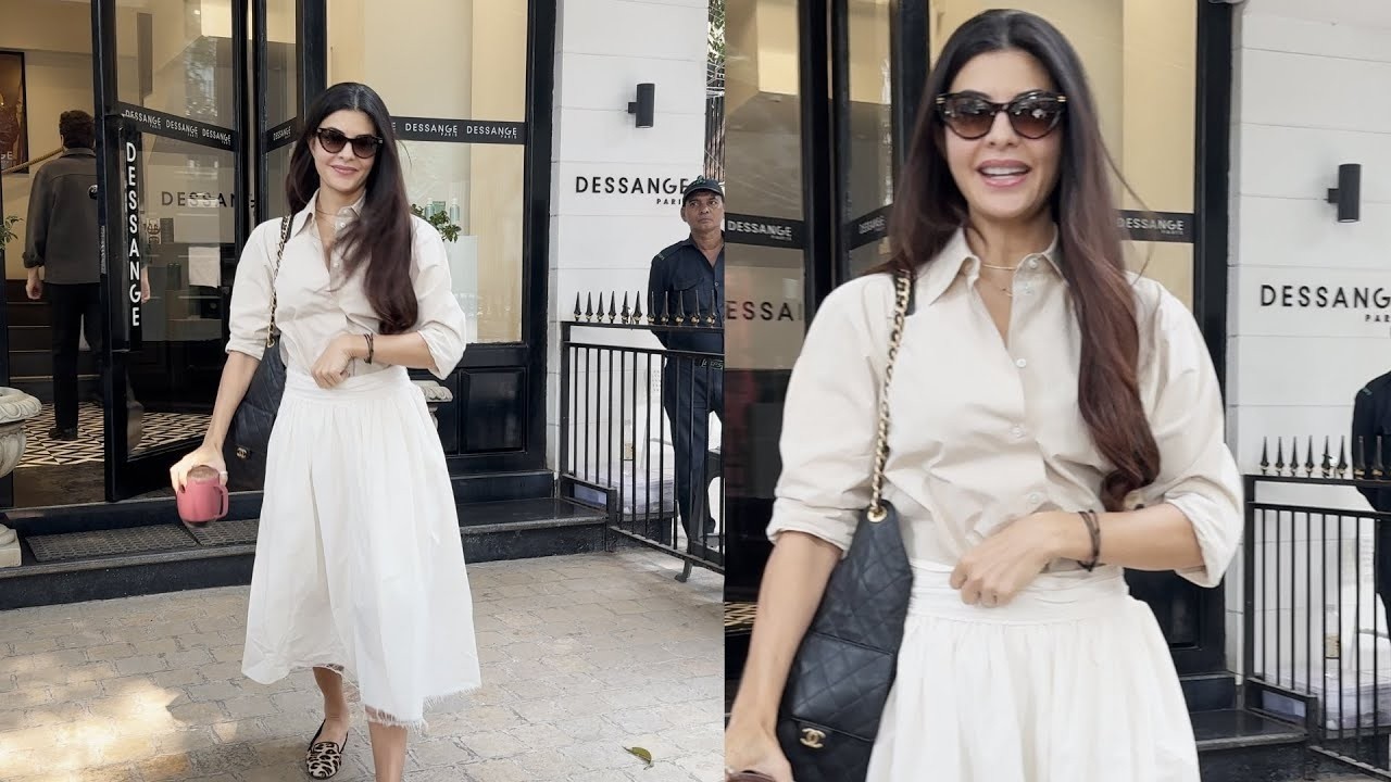 Jacqueline Fernandez Spotted At Bandra