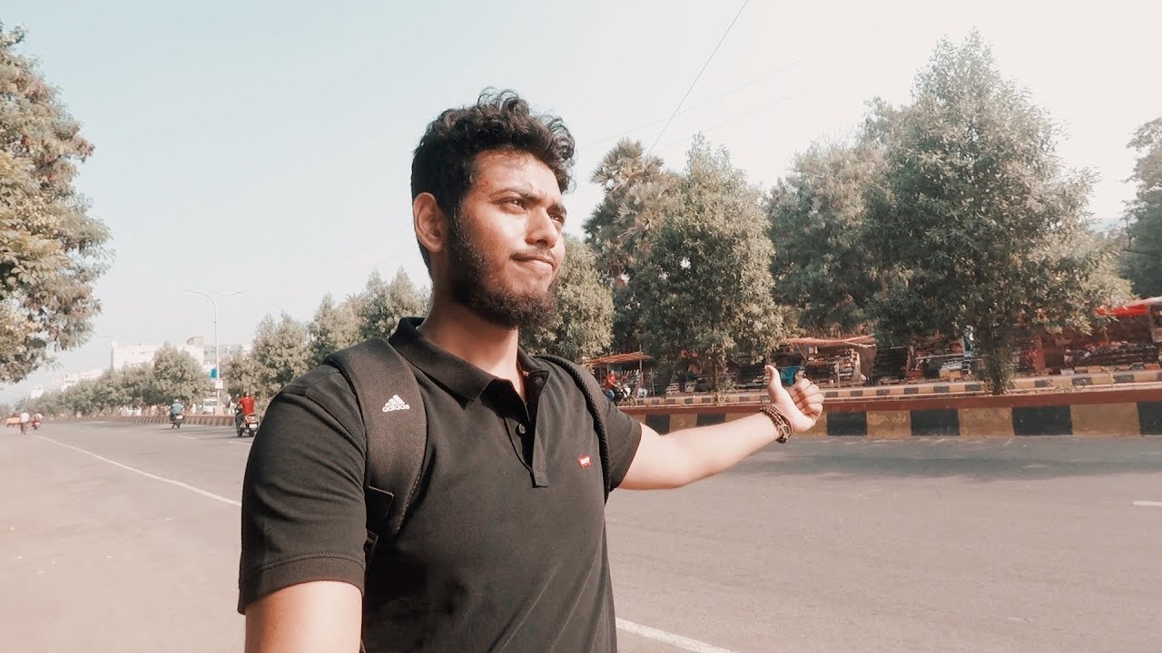 Can you HitchHike in India??
