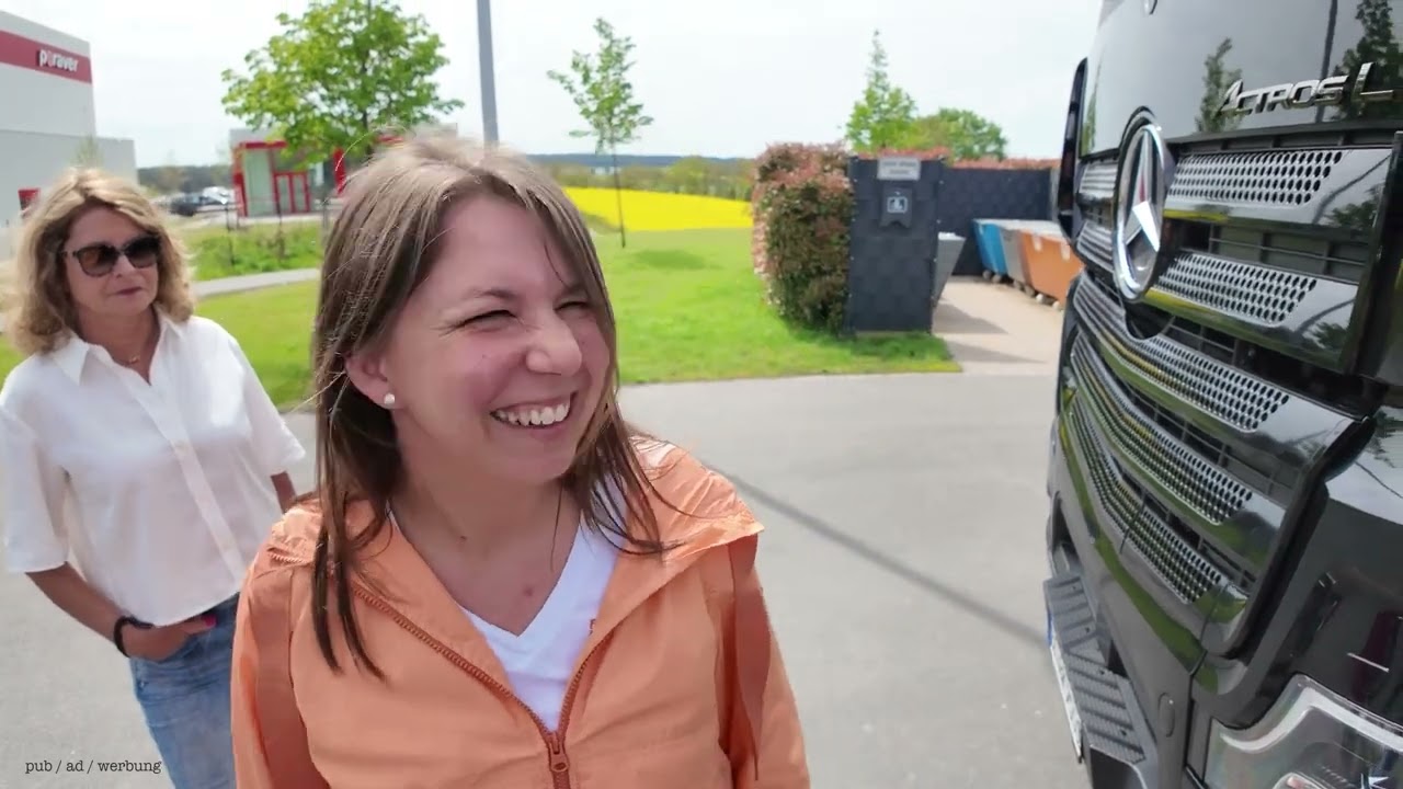 WOHNMOBIL FRAUEN FAHREN 26 Tonner Actros 😱 C-Führerschein 1.Fahrstunde Andrea - und? hat's geklappt?