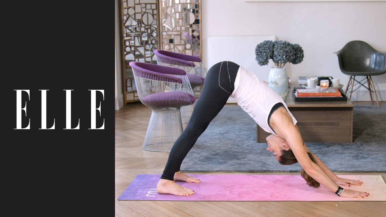 Salutation au soleil : le yoga du matin ☀┃ELLE Yoga