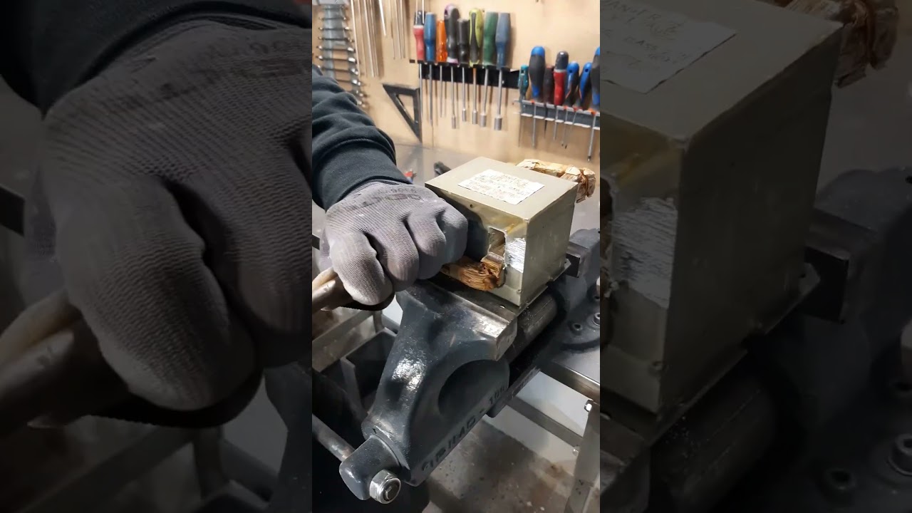 TRANSFORMADOR DE MICROONDAS  #bricolaje #tips #transformador #microondas