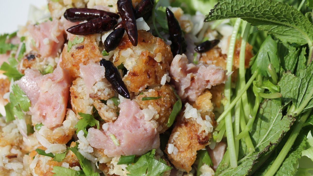 Nem Thadeua : salade de riz croustillant du Laos - Cooking With Morgane