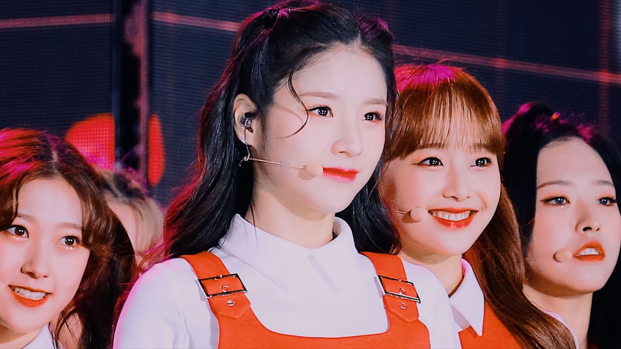 [4K] 181009 이달의 소녀 LOONA 전희진 HeeJin 하이 하이 (Hi High) 직캠