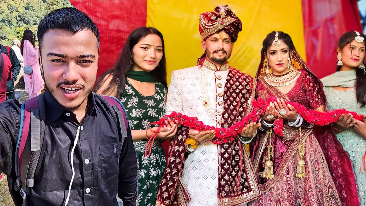 पहाड़ी शादी और मुश्किल पैदल रास्ता ।। Pahadi Shadi Vlogs ।। Namaste Pahad ।। Ashutosh Negi