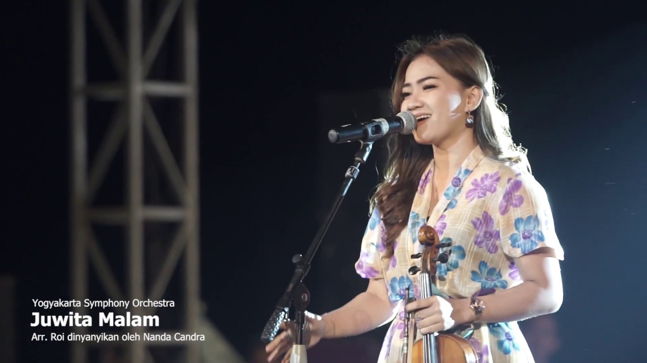 Juwita Malam (Ismail Marzuki)  - Nanda Candra live at Geopark Night Specta #4