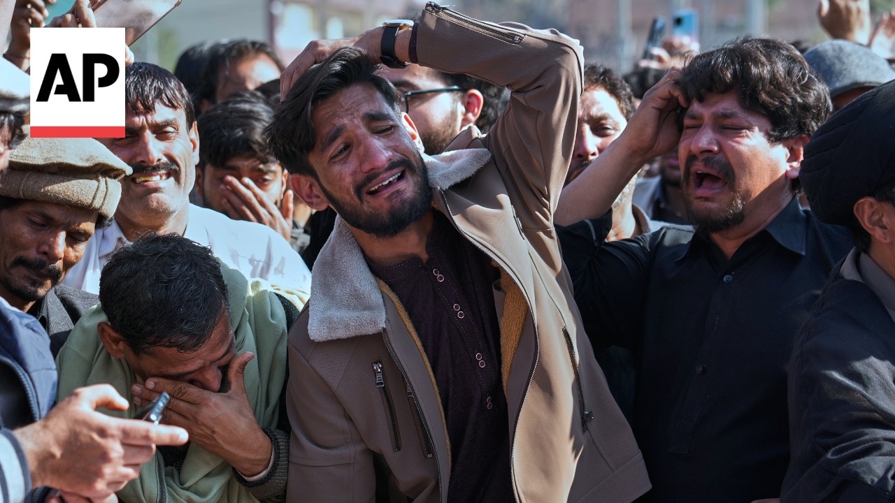 Funeral in Islamabad after deadly suicide bombing at Shiite mosque killed 31