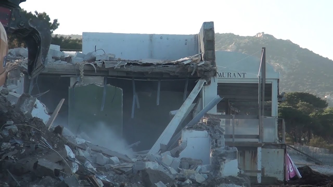 Le Mayakoba premier restaurant de plage de Calvi démoli