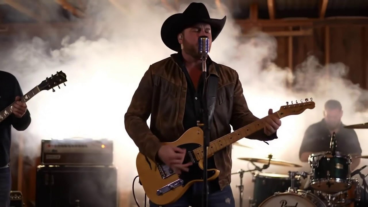 Country Rock Mix – Dusty Tires & Southern Moon Inspired by Luke Combs