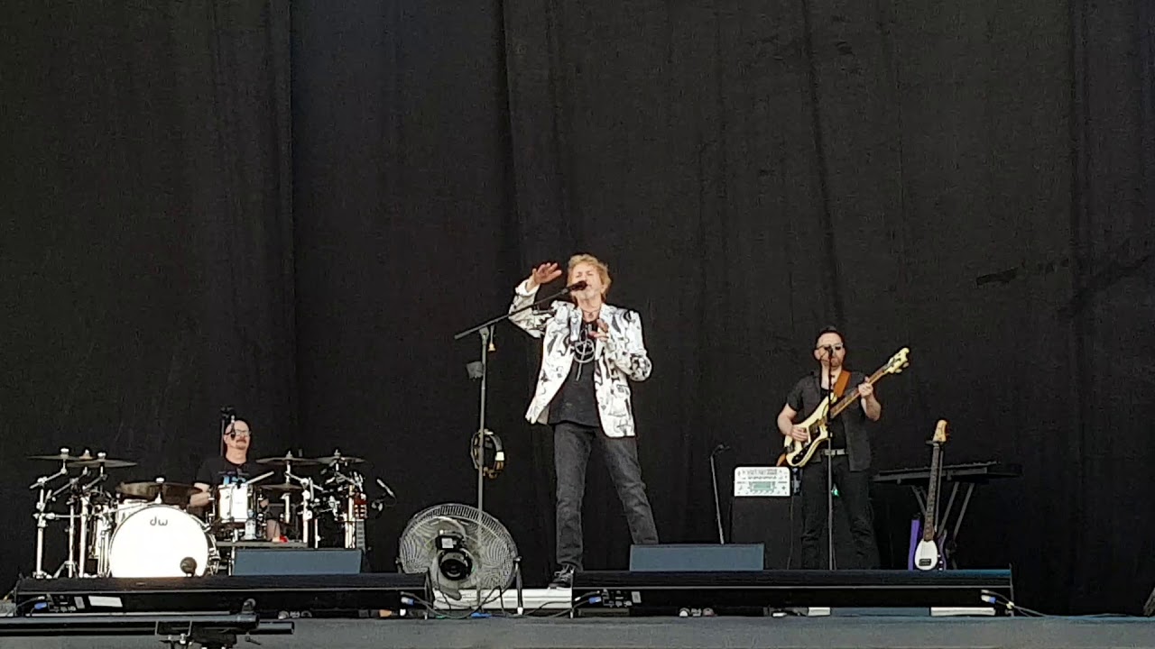 YES featuring ARW - Hold On (Live Sweden Rock Festival 2018-06-09)
