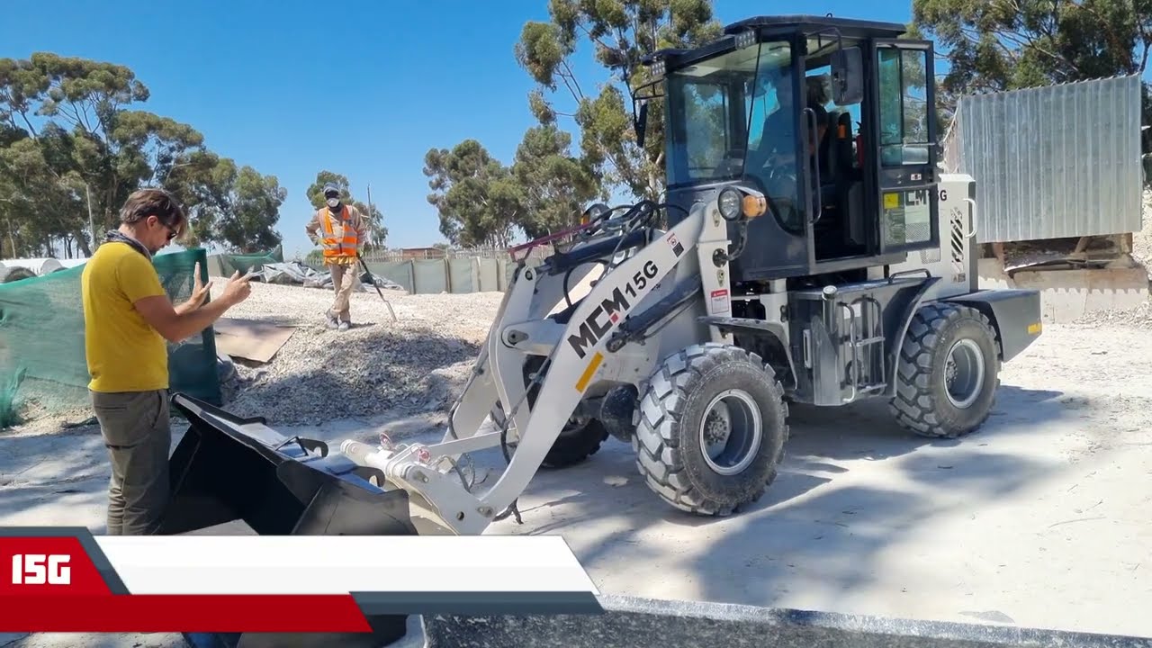 How To Install New Bucket Onto Front End Loader - Using Hydraulic Quick Hitch