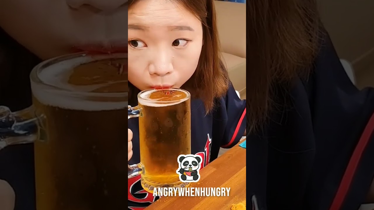 eating chicken and cheese all #mukbang #asmr #chicken #cheese #cheeseballs