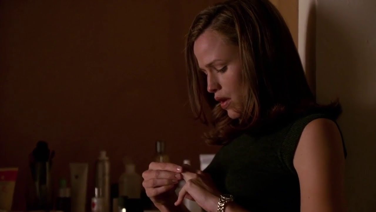 Alias (Sydney Bristow) // YOUR EYES ARE BLEEDING