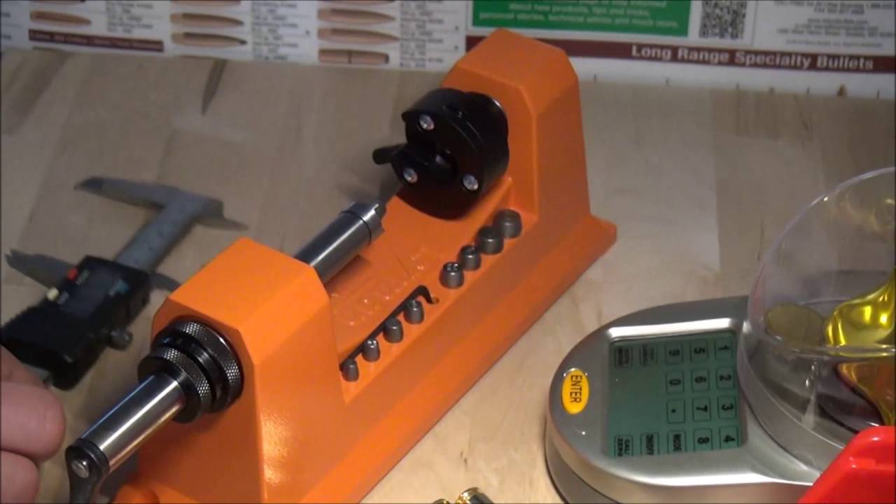 Rechargement: Racourcissement de la douille avec le Lyman Universal Case Trimmer