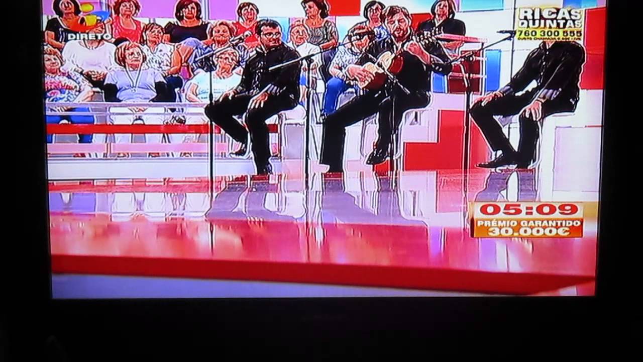 homenagem à Mariana da Estação pelo CAMPANIÇA TRIO