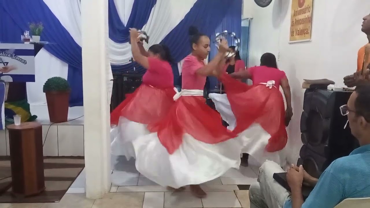 Coreografia com as filhas de Sião