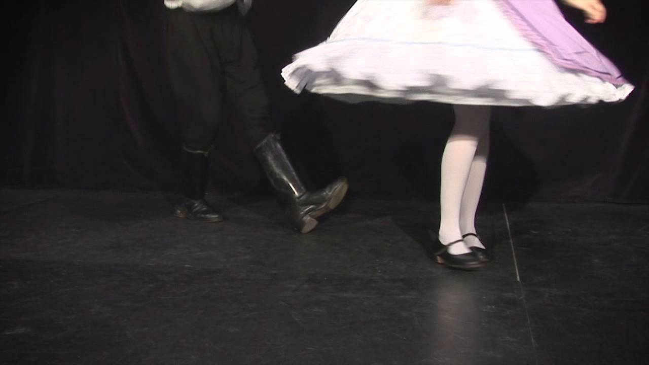 Rábaközi gyermek páros (lábak) - Néptáncórák a Biharival