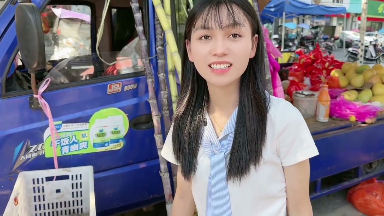 越南女孩参加订婚宴 被亲戚家催婚怎么办？