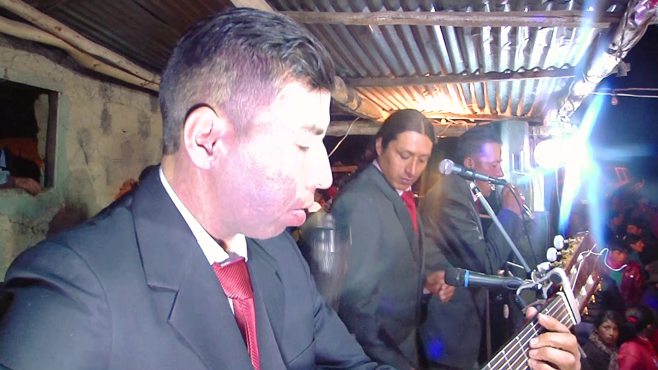 Reitegracion los Caminantes de Roberto Alvarez en la Comunidad de Puruvin