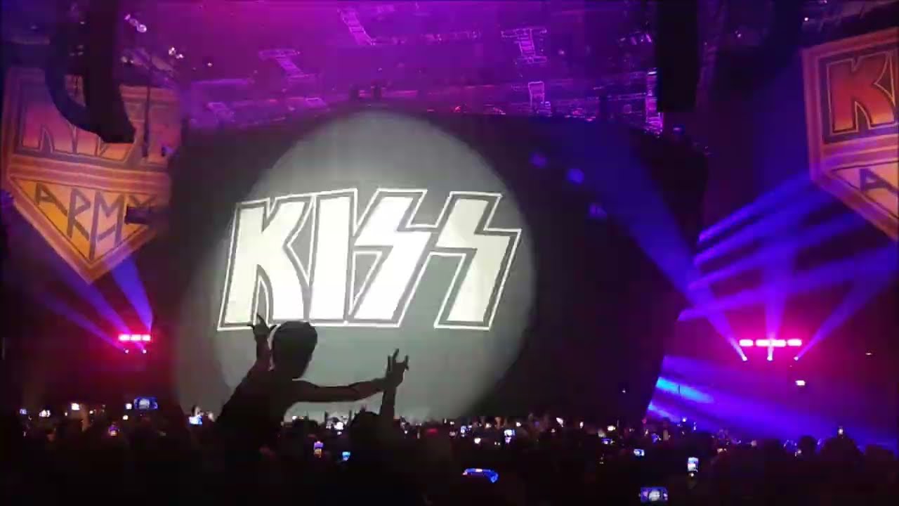 KISS LIVE IN HAMBURG 2022