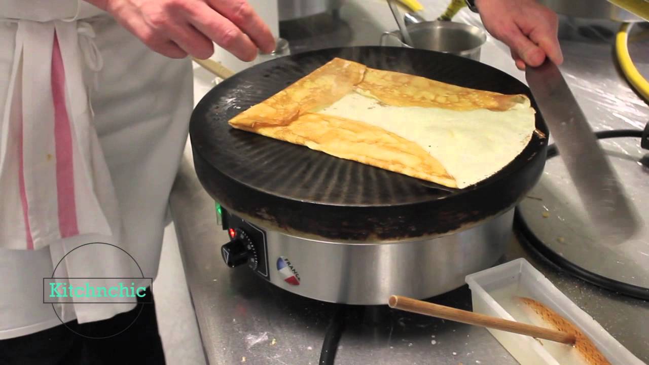 Crêpes bretonnes - technique de cuisson et dressage
