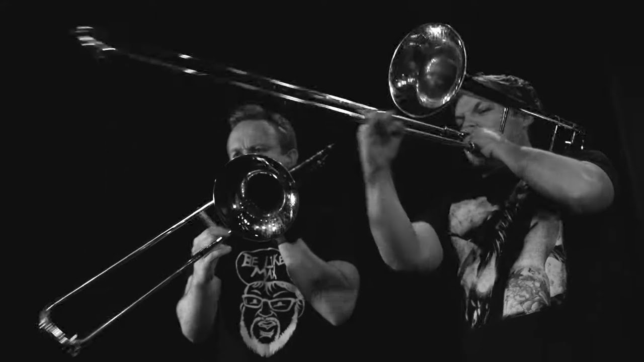 Heavy Metal Brass Band - Metallica - Master of Puppets